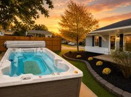 Private Heated Swim Spa - Pet & Kid OK -Fenced Yard