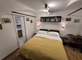 Ludo Rooms