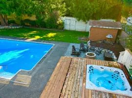 Brookswood Oasis - Guest suite,1 bedroom,1 den & 1 full bathroom