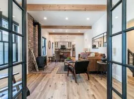 Downtown Truckee Walkable 6 Bed Pet Friendly