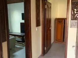 Studio Meuble avec Cuisine Américaine