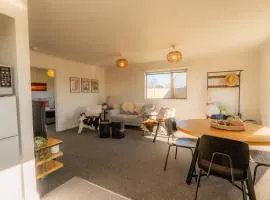 Relax on Rata, Cottage 2