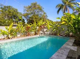 Styled 3 BR Tropical Family Home w Pool at Coolum