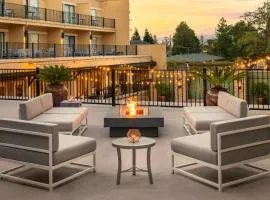 Toll House Hotel Los Gatos, Tapestry Collection By Hilton