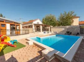 Villa Ika