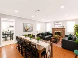 Stately 5BR Historic Retreat - CozySuites