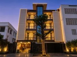 Hotel Smart Snap Sector 104, Noida