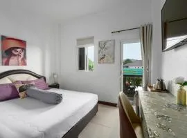 Passion Nai Harn Guesthouse