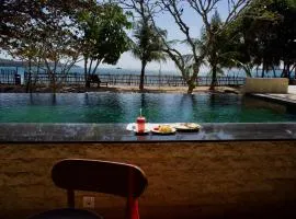 Starsand Beach Resort