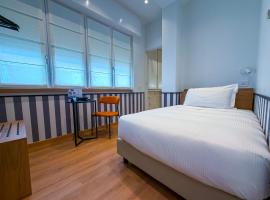 HÕMA Certosa District, hotel i Milano