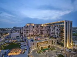 Novotel Dhahran Hotel & Residences