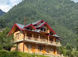 Flamingo Aur Maina Cafe and Stays - Jibhi