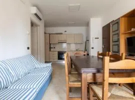 Central apartment near big river