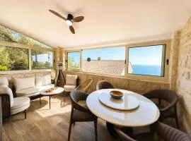 Olea Residence - Designer Sea View Studio