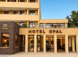 HOTEL OPAL Zalau, hotel din Zalău
