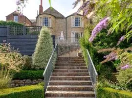30 Frenchgate