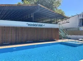 Minikbiotel