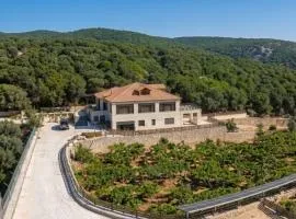 Bait Ajloun