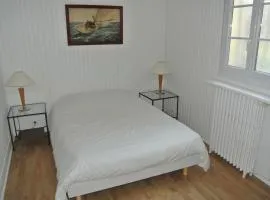 Chambre privée avec douche et WC