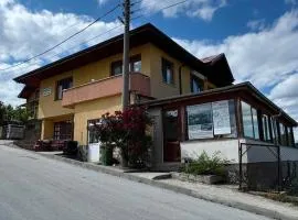 Guest House Chala