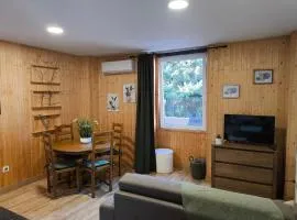 Casa Wood