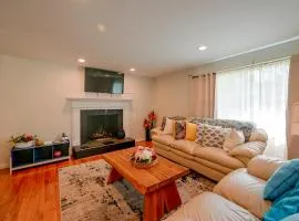 3 Mi to Talcott Mtn! Family Home w/ Yard & Grill