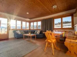 Light Alpine Apartment with View Heart of Flims