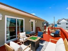 Game Room, Kayaks, Steps to the Ocean!