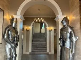 Hotel Antique - free private parking