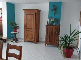 Chez Felia