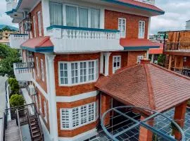 Hotel Balcony House