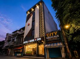 Prayagraj में, होटल Hotel Rose Inn