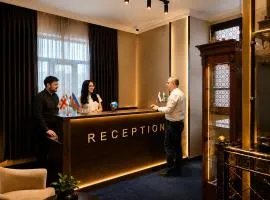 Golden Boutique Hotel