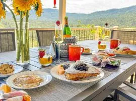 Mountain Daddies Boutique Bed & Breakfast near Yosemite - Fresh Homemade Breakfast Included