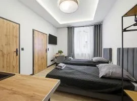 Central Platinum Apartments 9 z balkonem