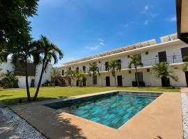 Hotel y Jardín Las Asadas, Bar y Grill
