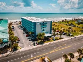 Atlantic Breeze Ocean View Condo Pool