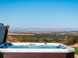 Renatas Retreat by AvantStay