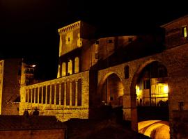 Affittacamere La Magica Torre, hotel romantis di Pitigliano