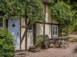 2 Bed in Cradley oc-h45727