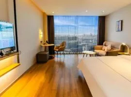 Magnotel Tongxiang Shimao Center