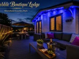Pebble Boutique Lodge- Milford on Sea note NO HOT TUB AT LODGE