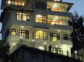 The Royal Heritage Homestay Kalpa
