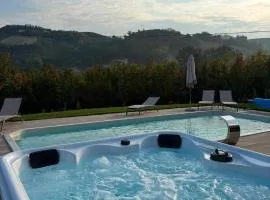 Cà d'Rita Monferrato - Chardonnay idromassaggio e piscina esterni