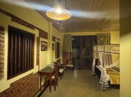 Ahalagala bungalow by mono