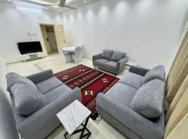 Xtra Large Apartment