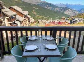 Les balcons de Valmi vue montagne Piscine