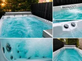 Le Petit Château de Harzé - Spa de nage chauffé toute l'année