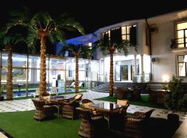 National Gold Plaza, hotel en Samarcanda