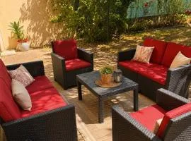 T2 Cosy Jardin privatif 8 min du centre parking